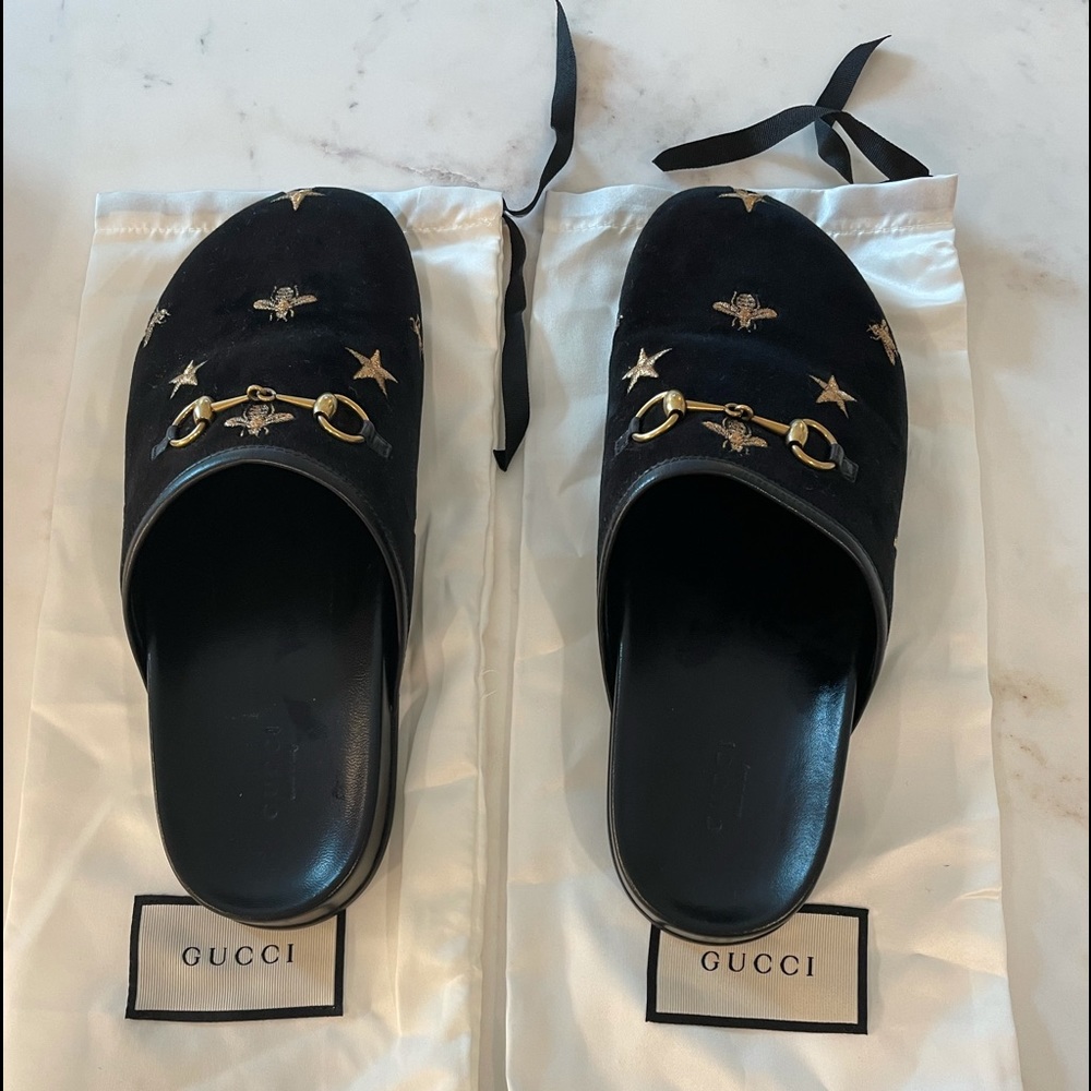 Gucci Velvet Mules with Embroidered Bees 39